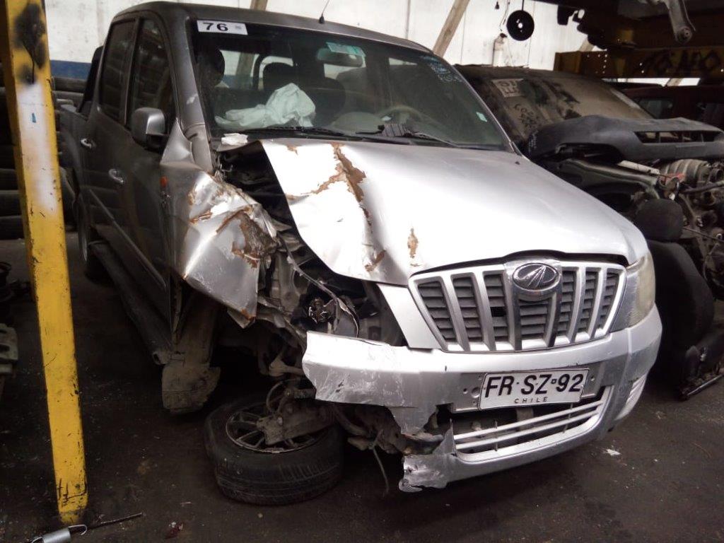  Mahindra GENIO 2013    EN DESARME